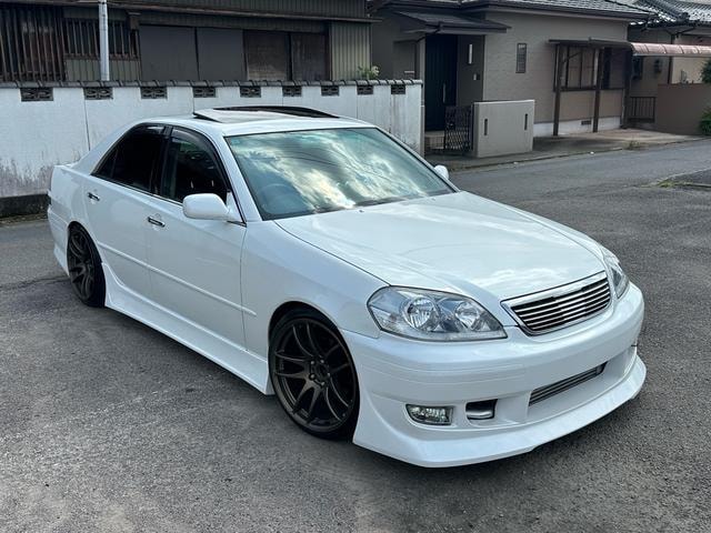 Toyota MARK II 2001 — фото автомобиля 1
