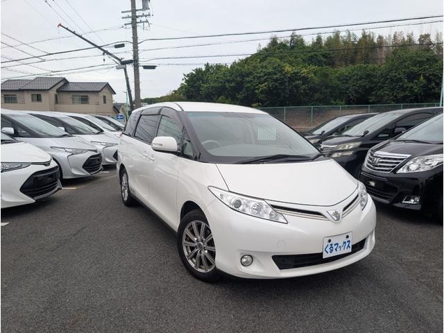 Toyota ESTIMA 2010 — фото автомобиля 1
