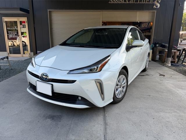 Toyota PRIUS 2020 — фото автомобиля 1