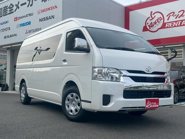 Toyota HIACE WAGON 2025 — фото автомобиля