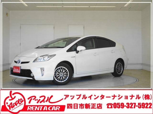 Toyota PRIUS 2012 — фото автомобиля 1