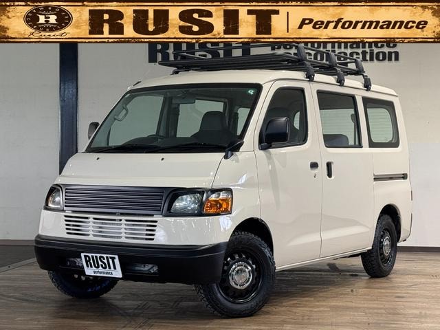 Toyota TOWNACE VAN 2012 — фото автомобиля