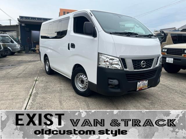 Nissan NV350CARAVAN WAGON 2015 — фото автомобиля