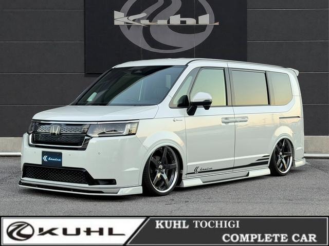 Honda STEPWAGON 2025 — фото автомобиля 1