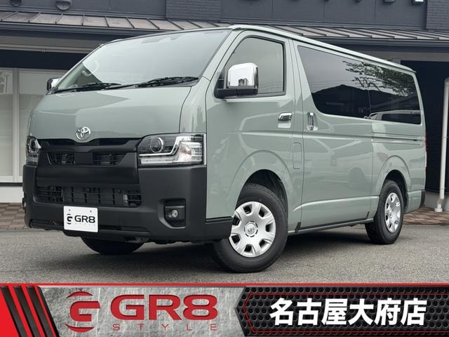 Toyota HIACE VAN 2026 — фото автомобиля