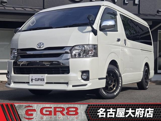 Toyota HIACE VAN 2017 — фото автомобиля 1