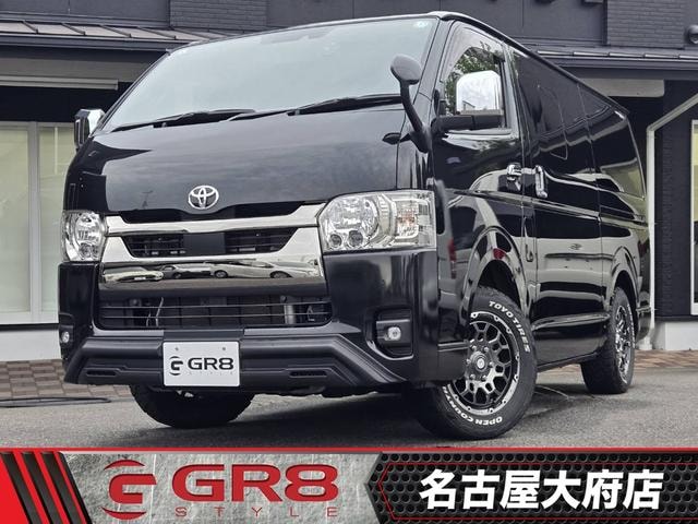 Toyota HIACE VAN 2023 — фото автомобиля