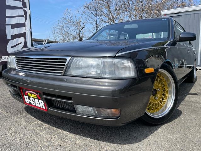 Nissan LAUREL 1993 — фото автомобиля 1