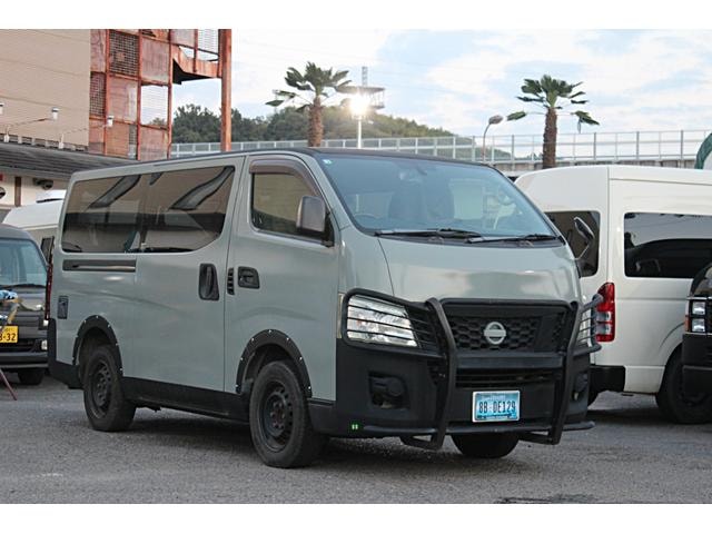 Nissan NV350CARAVAN VAN 2014 — фото автомобиля