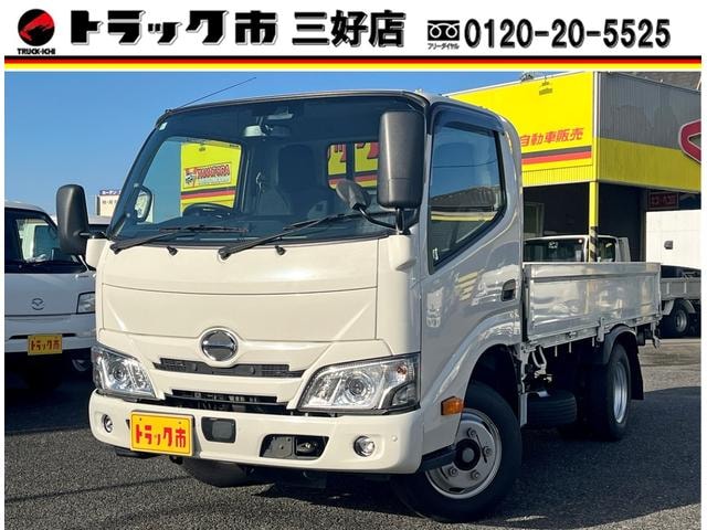 Hino DUTRO 2023 — фото автомобиля 1