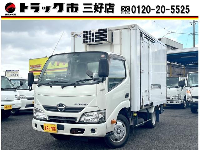 Hino DUTRO 2017 — фото автомобиля 1