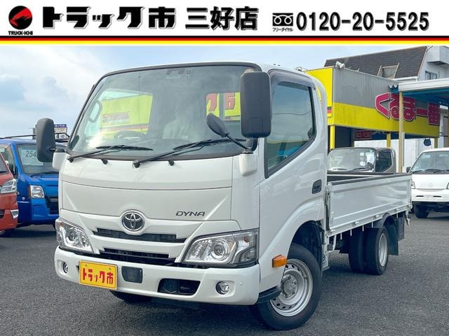 Toyota DYNA TRUCK 2022 — фото автомобиля 1