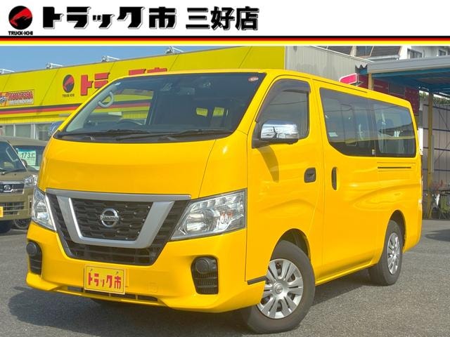 Nissan NV350CARAVAN WAGON 2018 — фото автомобиля