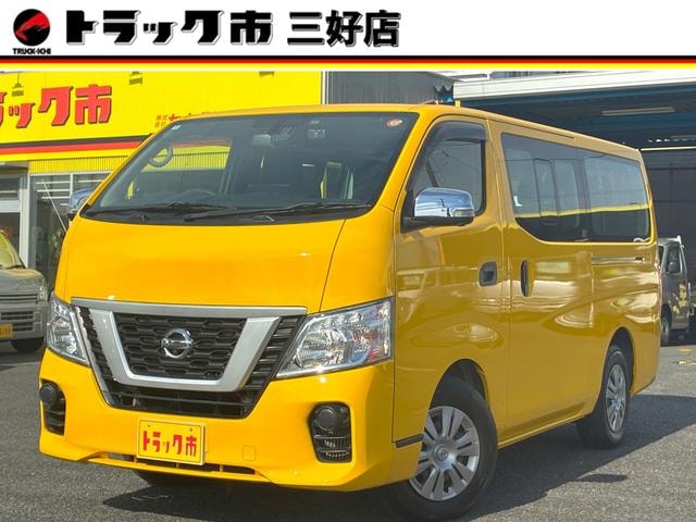 Nissan NV350CARAVAN WAGON 2018 — фото автомобиля