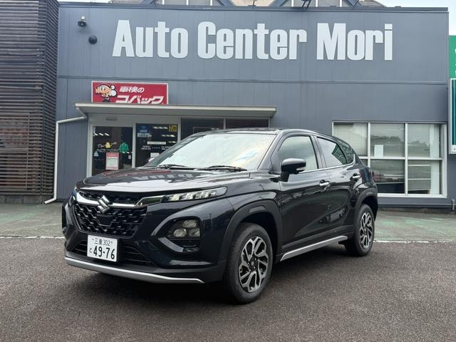 Suzuki FRONX 2025 — фото автомобиля 1