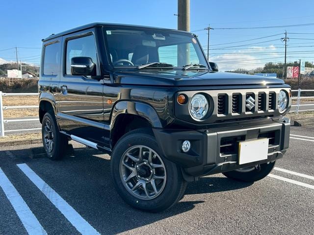 Suzuki JIMNY 2026 — фото автомобиля 1