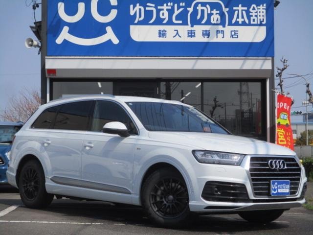 Audi Q7 2017 — фото автомобиля 1