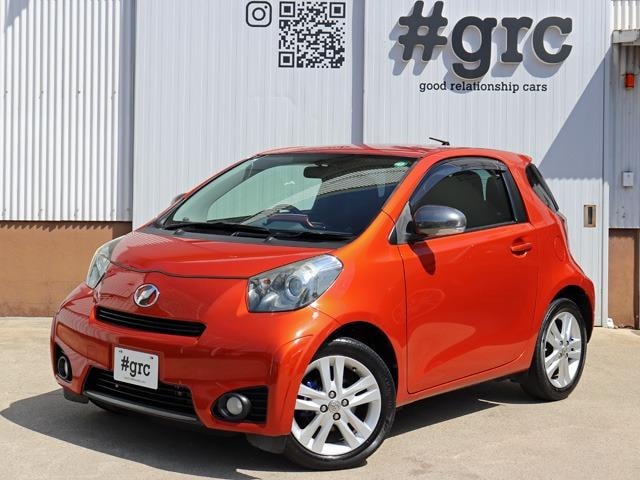 Toyota IQ 2011 — фото автомобиля