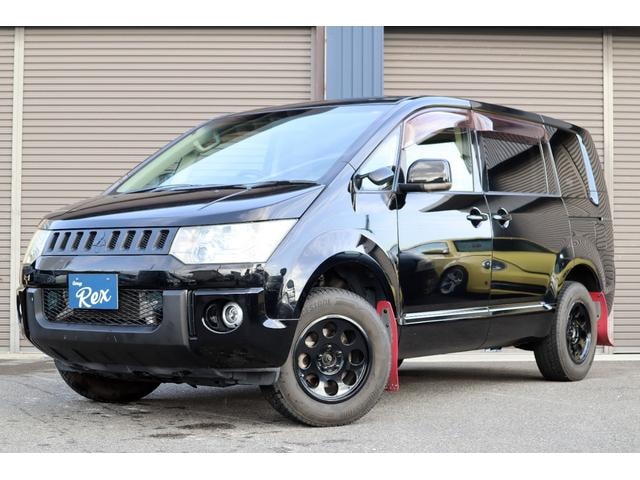 Mitsubishi DELICA D:5 2014 — фото автомобиля 1
