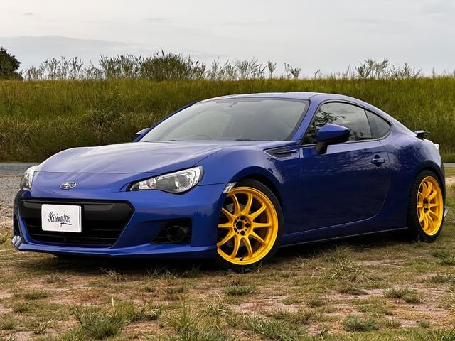 Subaru BRZ 2015 — фото автомобиля 1