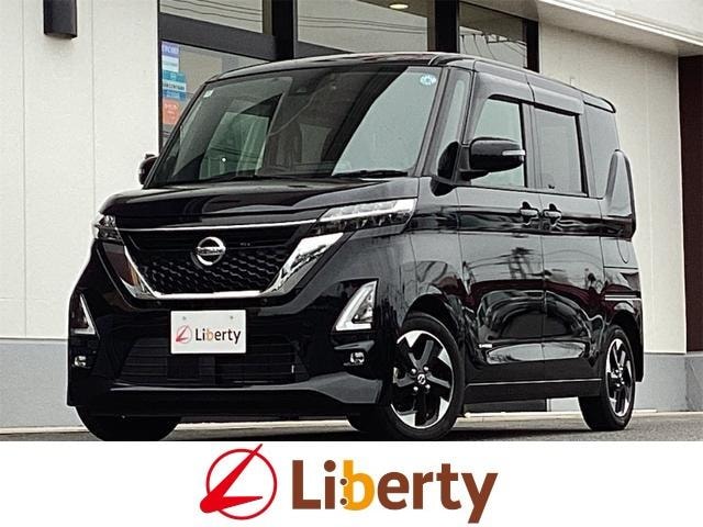 Nissan ROOX 2022 — фото автомобиля