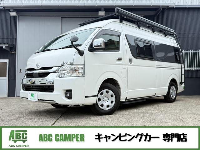 Toyota HIACE VAN 2024 — фото автомобиля