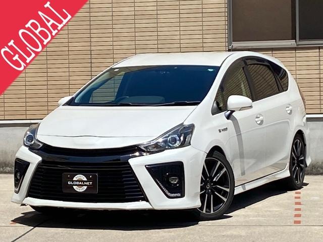 Toyota PRIUS ALPHA 2015 — фото автомобиля 1