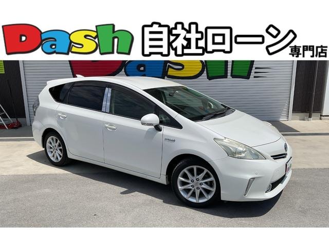 Toyota PRIUS ALPHA 2012 — фото автомобиля 1