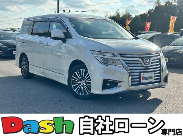 Nissan ELGRAND 2015 — фото автомобиля