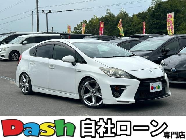 Toyota PRIUS 2014 — фото автомобиля 1