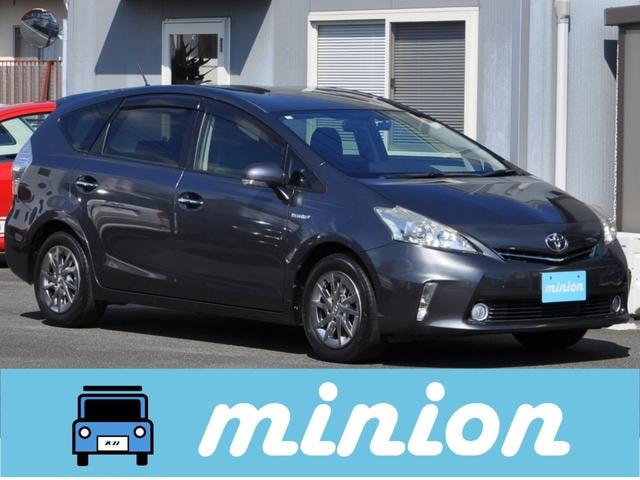 Toyota PRIUS ALPHA 2014 — фото автомобиля