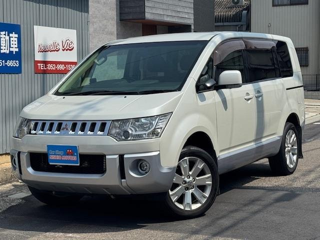 Mitsubishi DELICA D:5 2009 — фото автомобиля