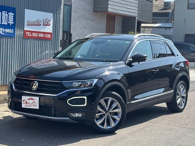 Volkswagen T-ROC 2022 — фото автомобиля 1