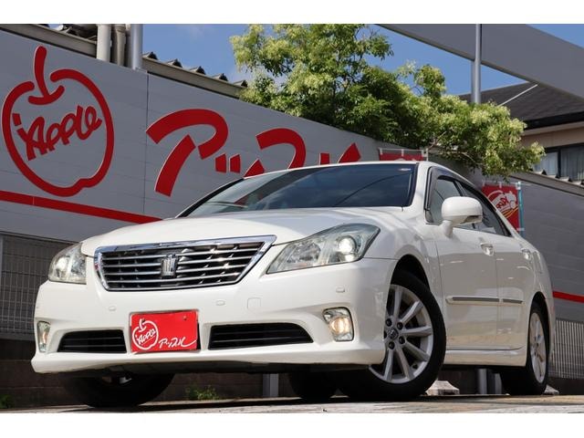 Toyota CROWN 2012 — фото автомобиля