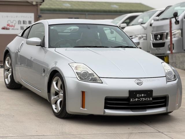 Nissan FAIRLADY Z 2006 — фото автомобиля