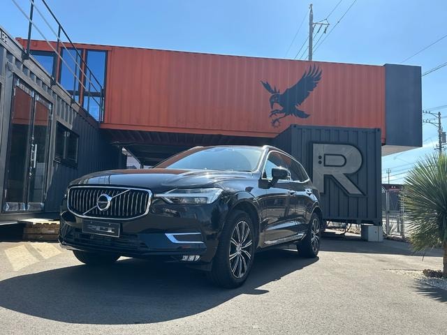 Volvo XC60 2017 — фото автомобиля