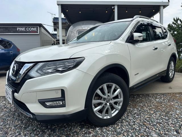 Nissan X-TRAIL 2018 — фото автомобиля 1