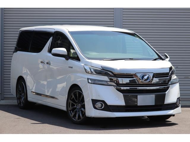 Toyota VELLFIRE HYBRID 2015 — фото автомобиля 1