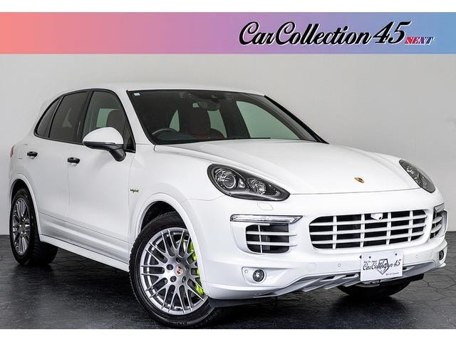 Porsche CAYENNE 2016 — фото автомобиля