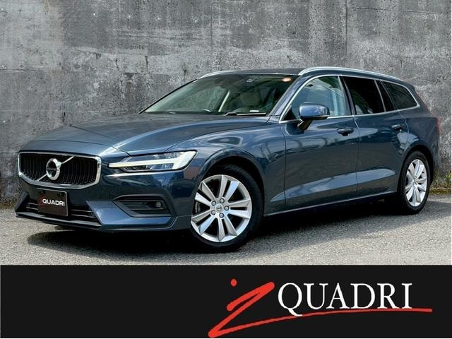 Volvo V60 2021 — фото автомобиля 1