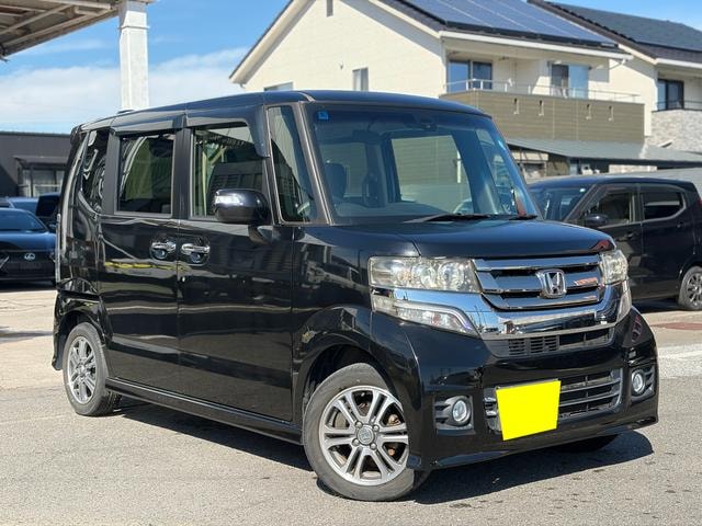 Honda N-BOX CUSTOM 2015 — фото автомобиля 1