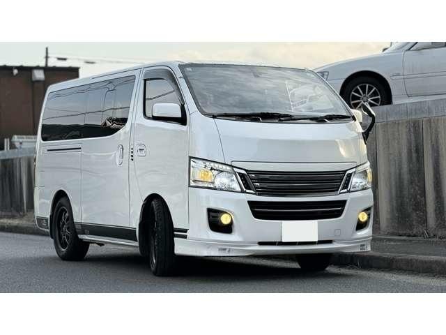 Nissan NV350CARAVAN VAN 2014 — фото автомобиля