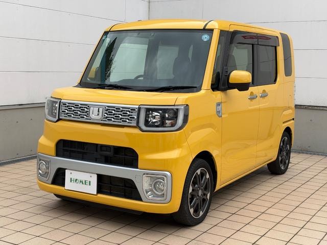 Daihatsu WAKE 2015 — фото автомобиля 1