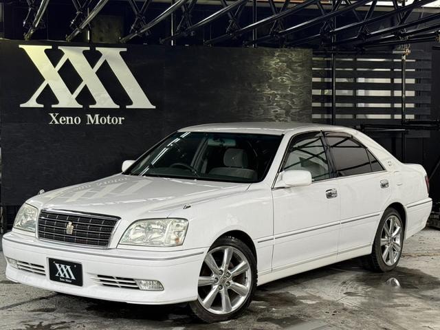Toyota CROWN 2003 — фото автомобиля 1