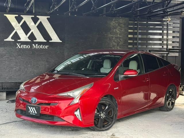 Toyota PRIUS 2015 — фото автомобиля 1