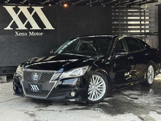 Toyota CROWN HYBRID 2013 — фото автомобиля