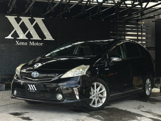 Toyota PRIUS ALPHA 2013 — фото автомобиля 1