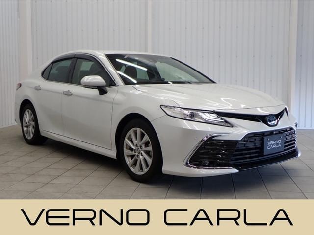 Toyota CAMRY 2023 — фото автомобиля