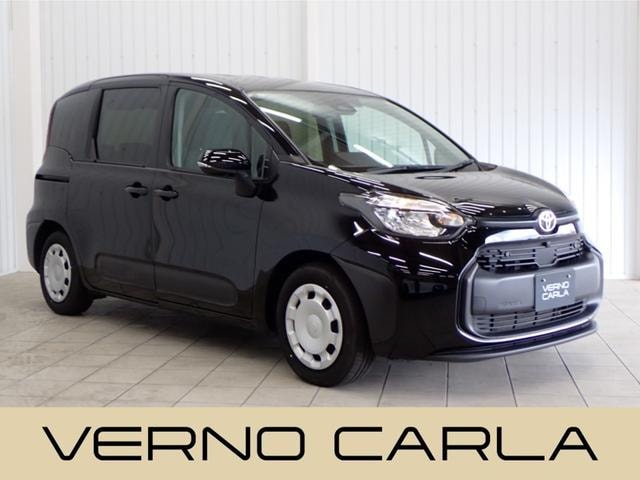 Toyota SIENTA 2024 — фото автомобиля 1