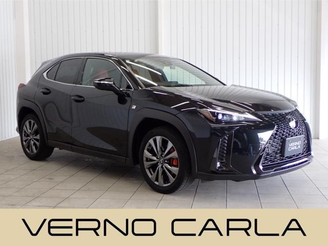 Lexus UX 2023 — фото автомобиля